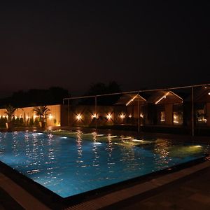 Great Escape Club Indore